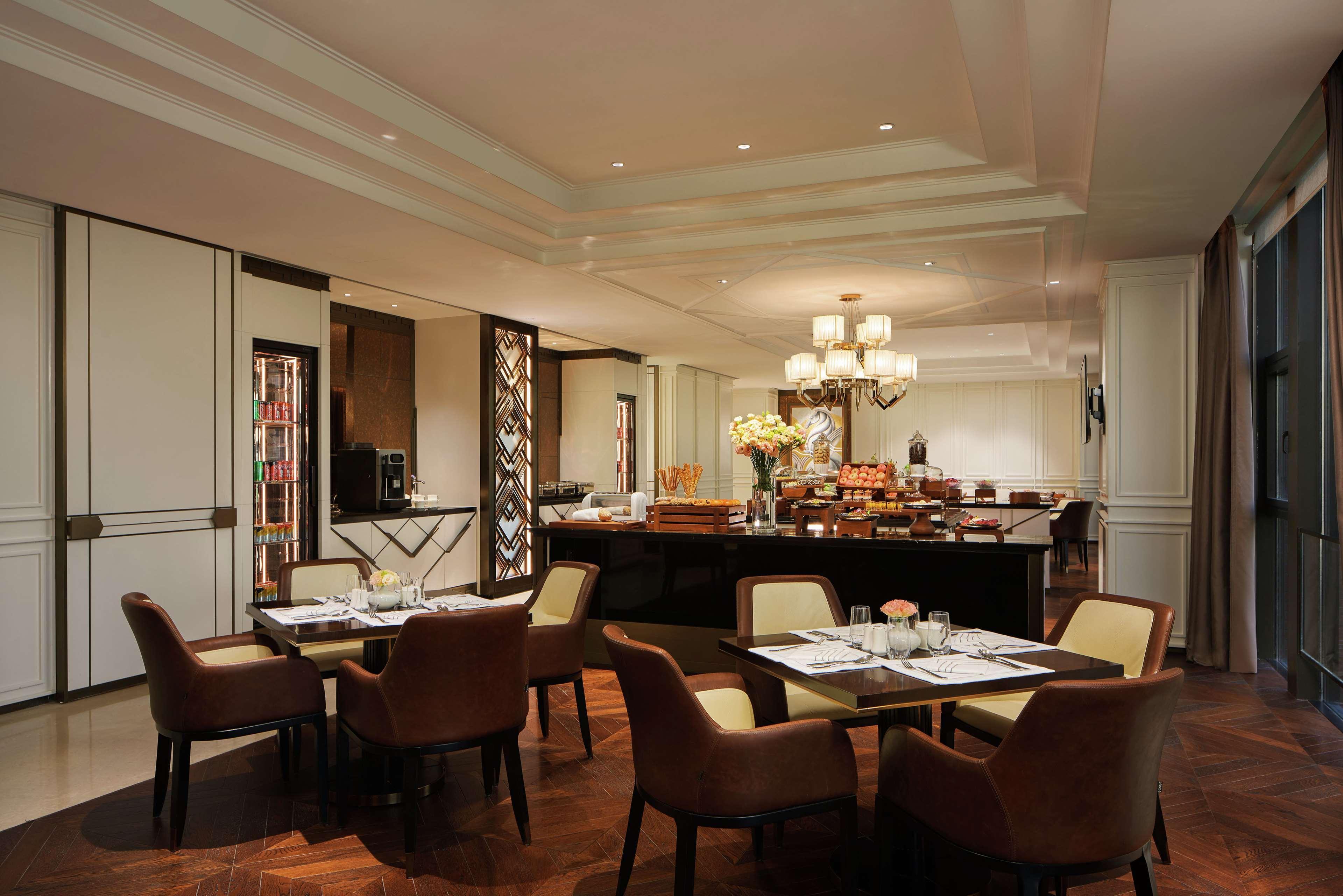 Conrad Tianjin Hotel Buitenkant foto